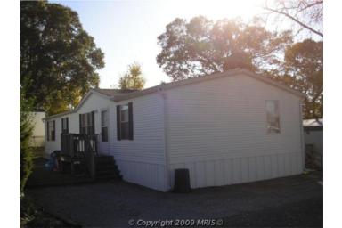 250 Fifth St, Lothian, MD 20711 