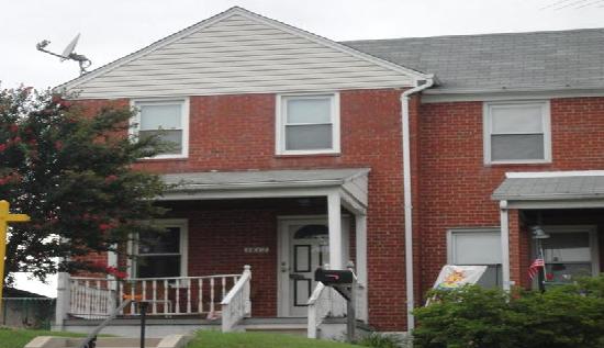 1612 Manor Road, Dundalk, MD 21222 