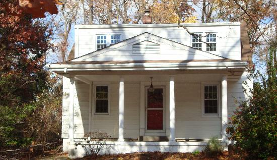 1028 Forest Hills Ave, Annapolis, MD 21403 