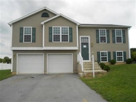 11835 WHITE PINE D, HAGERSTOWN, MD 21740 