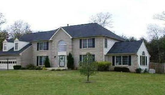 8012 Wingate Dr, Glenn Dale, MD 20769 