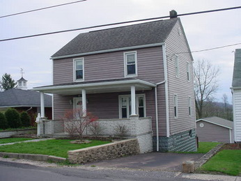 131 Washington St, Frostburg, MD 21532 