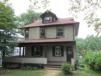 1906 Cedric Rd, Baltimore, MD 21216 