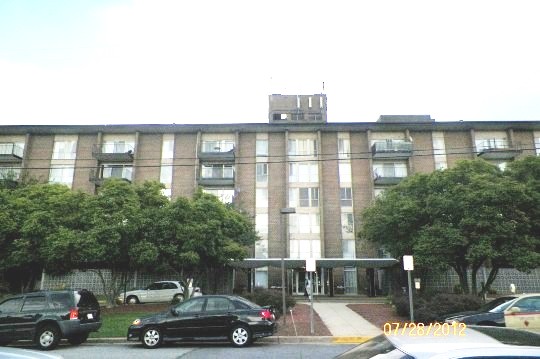 6011 Emerson St,711, Bladensburg, MD 20710 