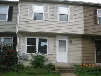 710 Oxford Square Dr, Silver Spring, MD 20905 