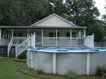 1407 Franklin Ave, Essex, MD 21221 