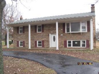 7650 Poplar St, Charlotte Hall, MD 20622 