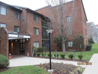 15320 Pine Orchard Dr #83-2J, Silver Spring, MD 20906 