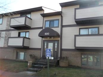 600 Heather Ridge Dr #11-M, Frederick, MD 21702 