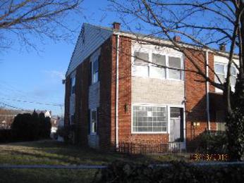 2001 Larkhall Rd, Dundalk, MD 21222 