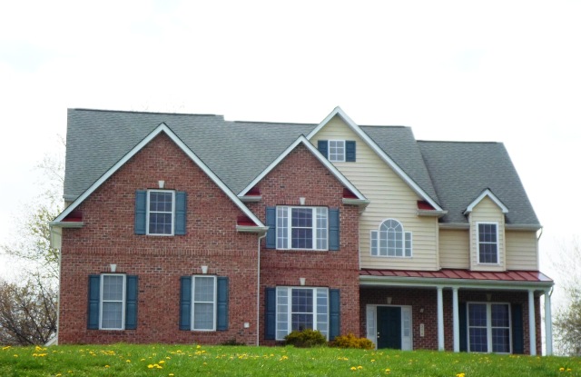 396 White Fence Dr, Westminster, MD 21157 