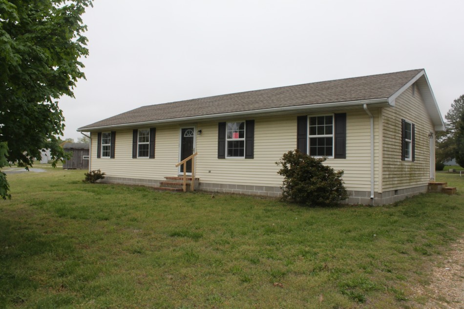 1406 Flamingo Dr, Salisbury, MD 21801 