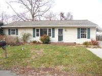 8380 Forest Dr, Pasadena, MD 21122 