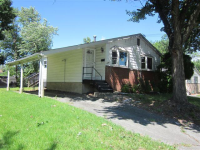 1615 Fenwood Ave, Oxon Hill, MD 20745 