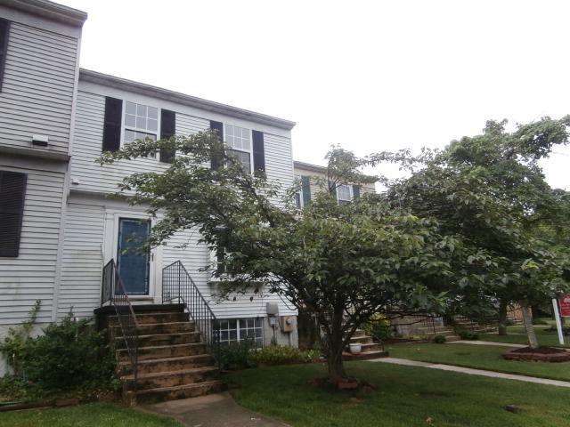 1941 Newhaven Dr, Essex, MD 21221 