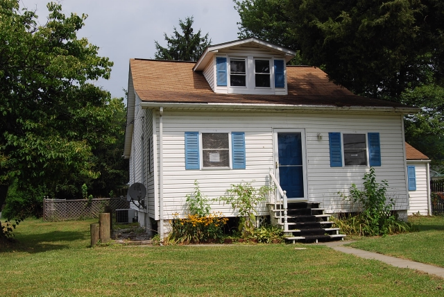 2006 Middleborough Rd, Essex, MD 21221 