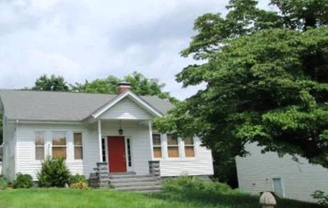 7 University Ave, Catonsville, MD 21228 