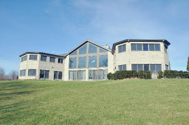 21913 Grossen Road, Marengo, IL 21913 