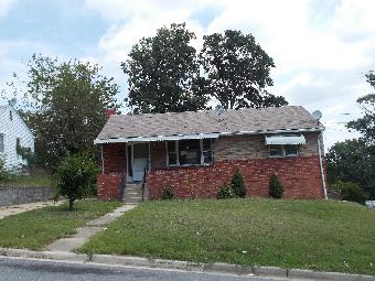 3813 70th Ave, Hyattsville, MD 20784 