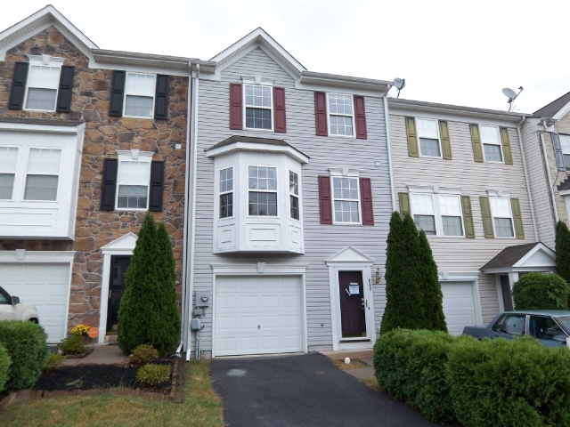 889 Monet Drive, Hagerstown, MD 21740 