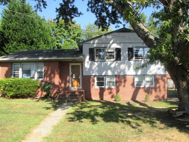 9 Main St, Huntingtown, MD 20639 