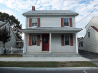 33 W Church St, Williamsport, MD 21795 