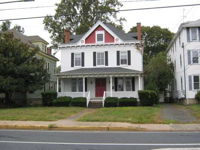 239 E Main St, Elkton, MD 21921 