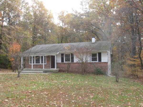 8733 Mission Rd, Jessup, MD 20794 