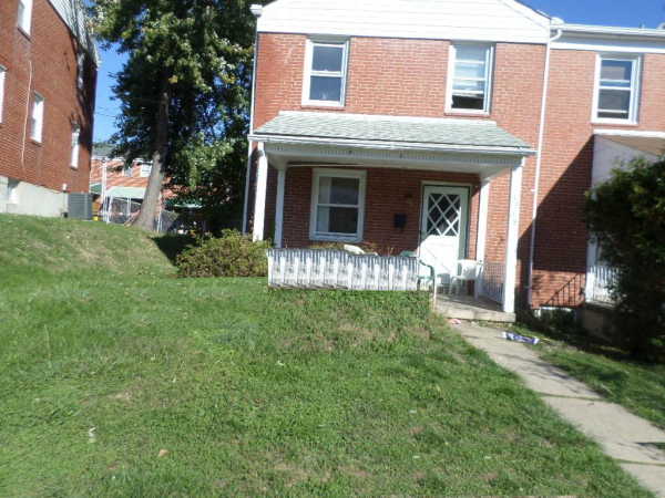 1228 Silverthorne Rd, Baltimore, MD 21239 