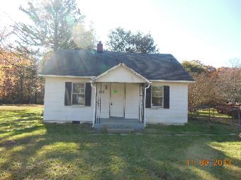 2809 Lime St, Temple Hills, MD 20748 