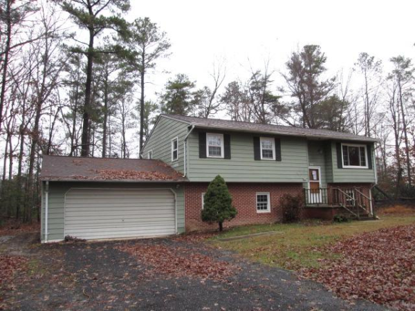 22087 Willis Dr, California, MD 20619 