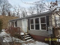 16232 Mcgregor Dr, Hagerstown, MD 21740 