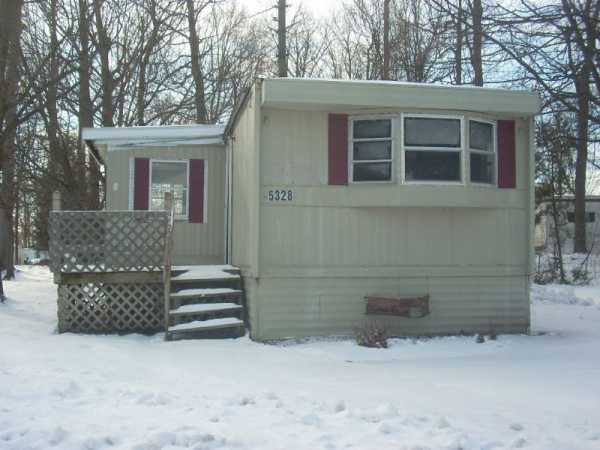 5328 Regay, Kalamazoo, MI 49002 