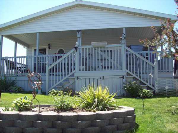 8173 Bloomsbury Circle, Northville, MI 48167 