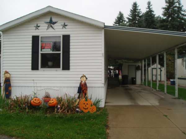 6061 College, Saginaw, MI 48604 