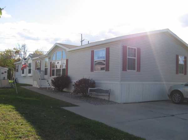2192 Zack Ridge, Newport, MI 48166 
