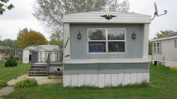 5925 Esther, Romulus, MI 48174 