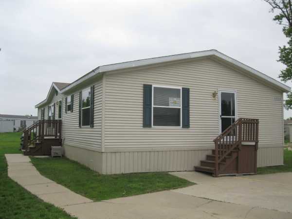 9348 Canyon Trail, Newport, MI 48166 