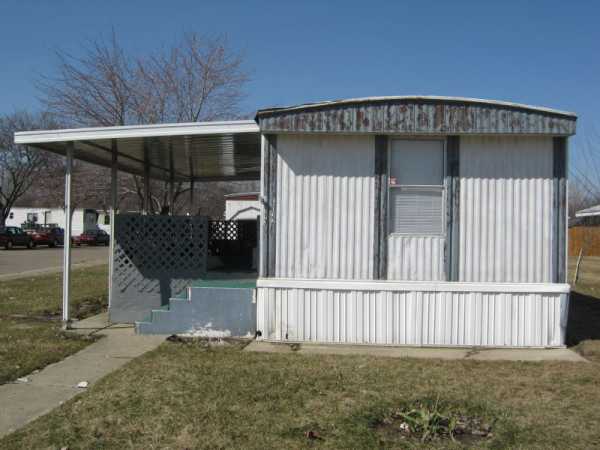 6032 E Maple, Romulus, MI 48174 