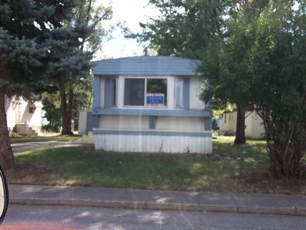 222 Longfellow, South Lyon, MI 48178 