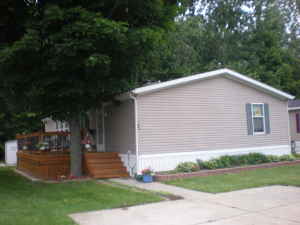 588 Apricot Lane, Ann Arbor, MI 48103 