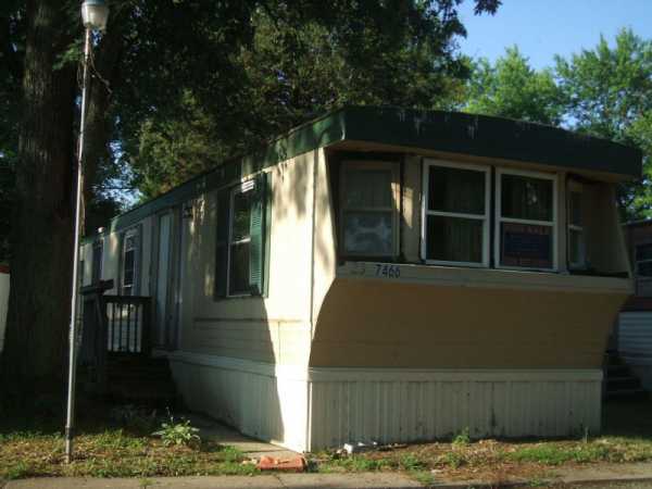 7466 Horseshoe, Brighton, MI 48114 
