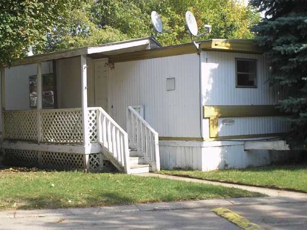 39 College Drive, Auburn Hills, MI 48326 