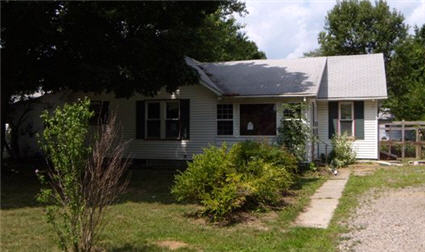 112 Ferry St., Corunna, MI 48817 