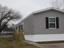 1772 Magnolia, Monroe, MI 48161 