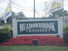 1711 Meadowbrook, Monroe, MI 48161 