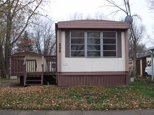 220 Longfellow, South Lyon, MI 48178 