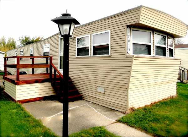 17015 Bolingbroke, Macomb, MI 48044 