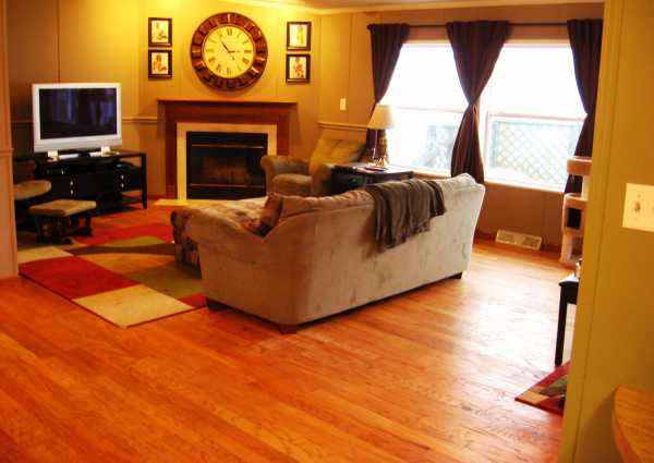 32569 Barbara, New Haven, MI 48048 