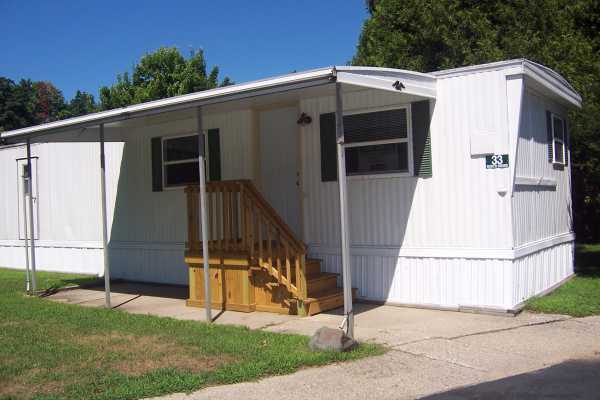 17990 North Shore Unit 33, Spring Lake, MI 49456 